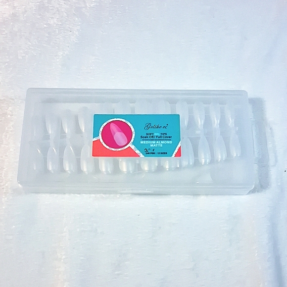 Clear Nail Tips Set - Picture 3 of 3